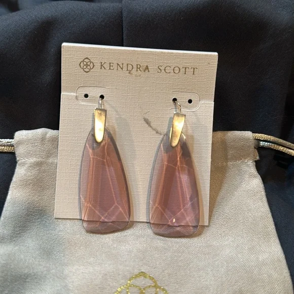 NWT Kendra Scott silver and light purple drop earrings - Picture 3 of 3